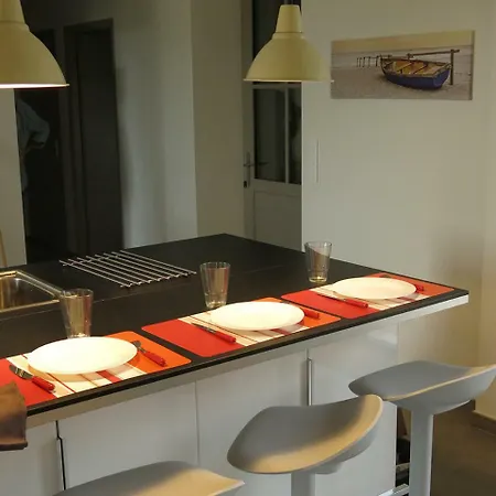 بيت للعطل Familial A