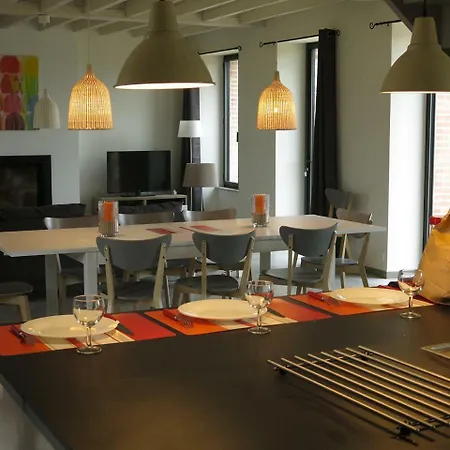 Familial A بيت للعطل *